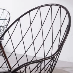 Eva Padberg Collection Chaise à accoudoirs Le Gaillard - Noir / marron foncé 27 Eva Padberg Collection Chaise à accoudoirs Le Gaillard - Noir / marron foncé -Meubles de salle à manger Soldes Magasin 1000050802 200610 13022800012 DETAILS P000000001000050802