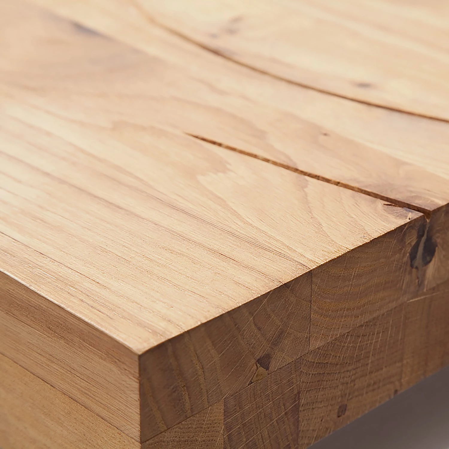 Fredriks Commode Roble III - éclairage inclus - Blanc mat / Placage en chêne sauvage massif 3 Fredriks Commode Roble III - éclairage inclus - Blanc mat / Placage en chêne sauvage massif – Image 3