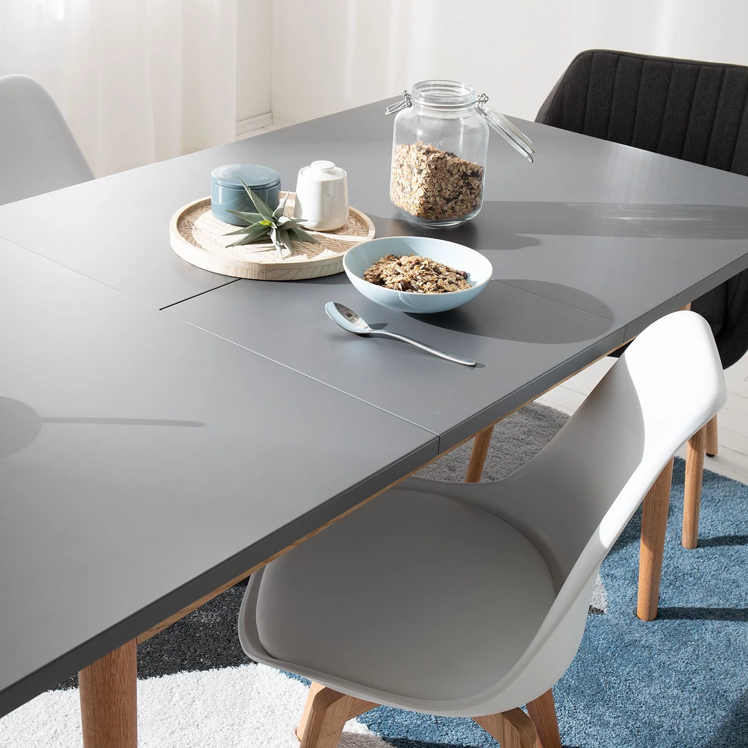 Mørteens Table Lindholm - (extensible) - Partiellement en chêne massif - Gris 12 Mørteens Table Lindholm - (extensible) - Partiellement en chêne massif - Gris – Image 12