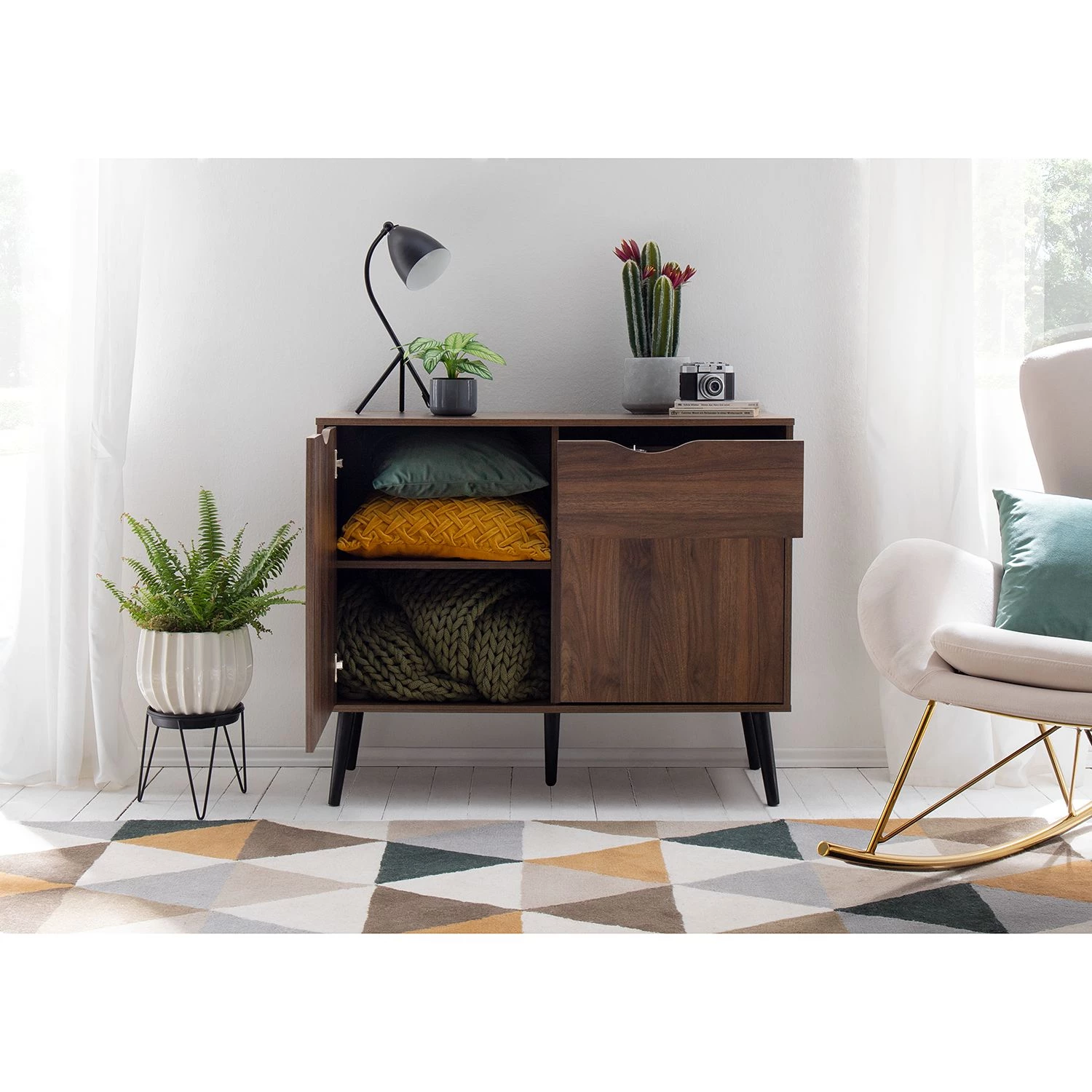 Mørteens Commode Gjora I - Partiellement en hévéa massif - Noyer 3 Mørteens Commode Gjora I - Partiellement en hévéa massif - Noyer – Image 3