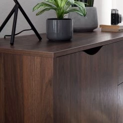 Mørteens Commode Gjora I - Partiellement en hévéa massif - Noyer 25 Mørteens Commode Gjora I - Partiellement en hévéa massif - Noyer -Meubles de salle à manger Soldes Magasin 1000123695 190325 11253100009 GALLERYIMAGES P000000001000123695