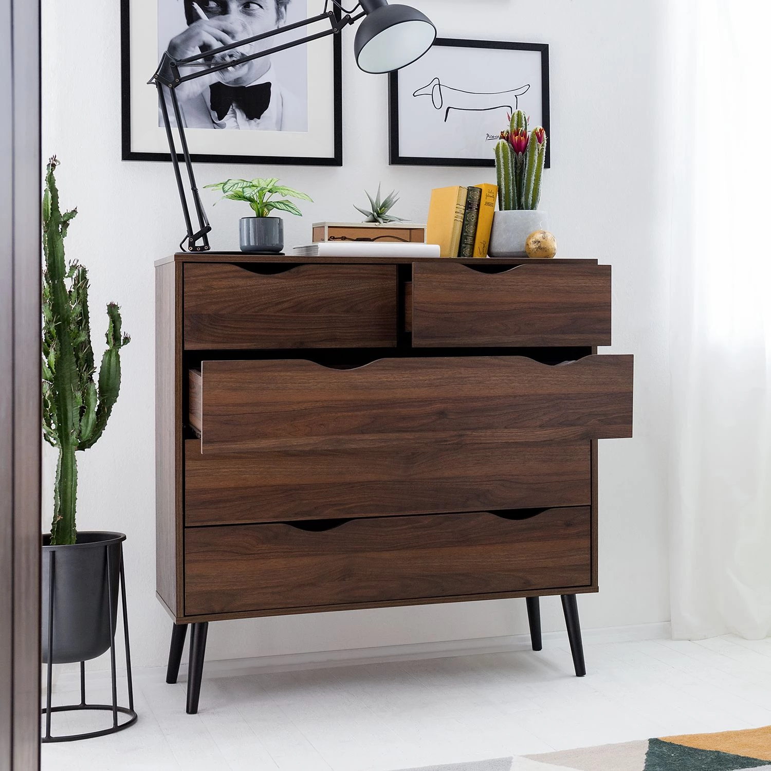 Mørteens Commode Gjora II - Partiellement en hévéa massif - Noyer 3 Mørteens Commode Gjora II - Partiellement en hévéa massif - Noyer – Image 3