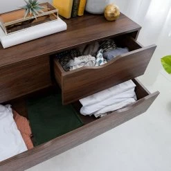 Mørteens Commode Gjora II - Partiellement en hévéa massif - Noyer 29 Mørteens Commode Gjora II - Partiellement en hévéa massif - Noyer -Meubles de salle à manger Soldes Magasin 1000123696 190405 15413800019 GALLERYIMAGES P000000001000123696