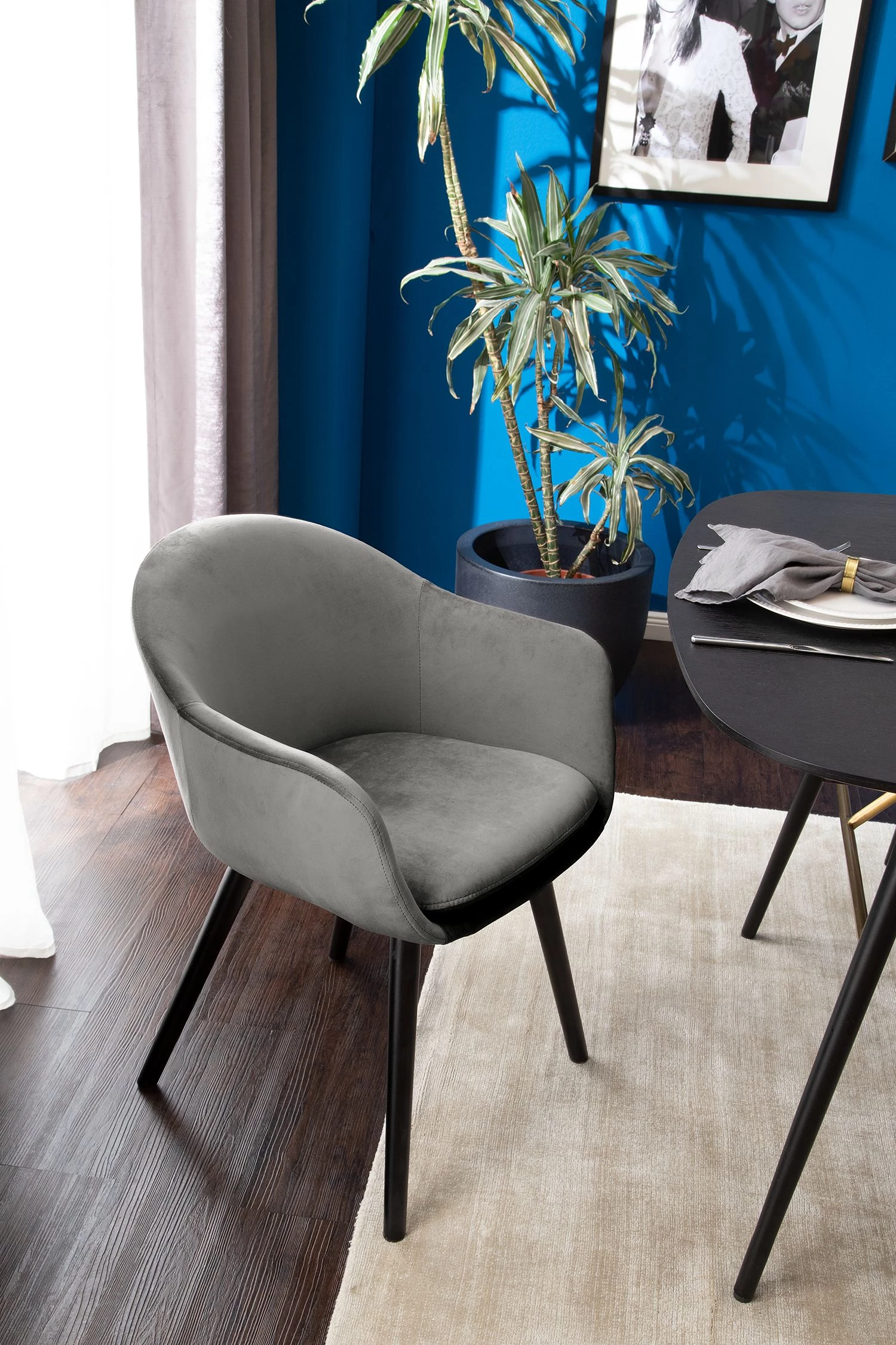 Mørteens Chaise à accoudoirs Hallund II - Velours / Hévéa massif - Noir - Gris 3 Mørteens Chaise à accoudoirs Hallund II - Velours / Hévéa massif - Noir - Gris – Image 3