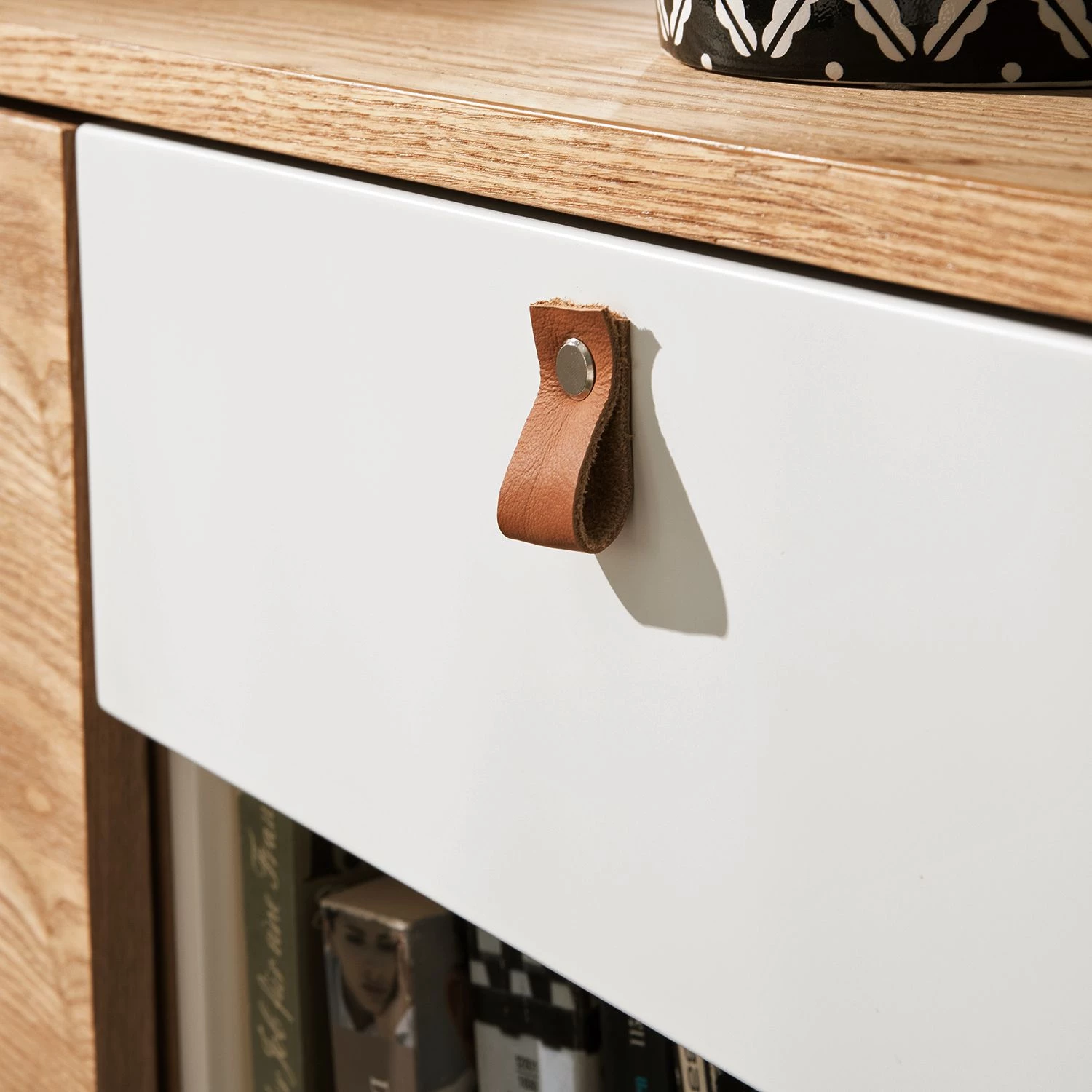 Studio Copenhagen Commode Vallsta II - Frêne / Noir 14 Studio Copenhagen Commode Vallsta II - Frêne / Noir – Image 14