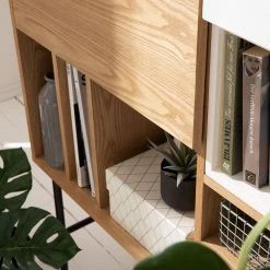 Studio Copenhagen Commode Vallsta II - Frêne / Noir 33 Studio Copenhagen Commode Vallsta II - Frêne / Noir -Meubles de salle à manger Soldes Magasin 1000143911 190122 09464200023 GALLERYIMAGES P000000001000143911