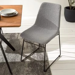 Fredriks Chaise capitonnée Molong - Tissu / Métal - Gris / Noir -Meubles de salle à manger Soldes Magasin 1000161907 200211 15372500002 MOOD DETAILS P000000001000161907 mood