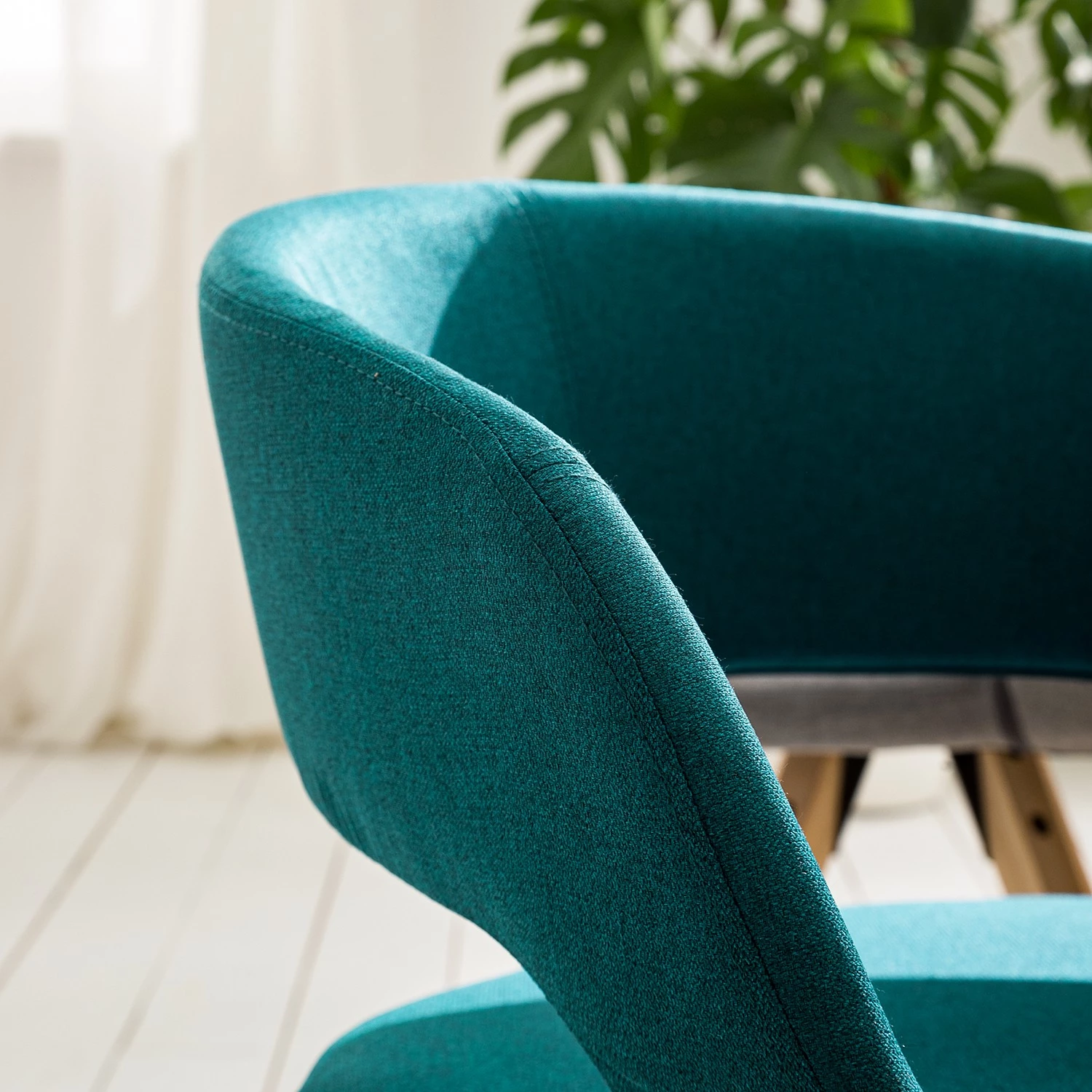 Mørteens Chaise à accoudoirs Buggio - Tissu / Hévéa massif - Tissu Cors: Pétrole - 1 chaise 19 Mørteens Chaise à accoudoirs Buggio - Tissu / Hévéa massif - Tissu Cors: Pétrole - 1 chaise – Image 19