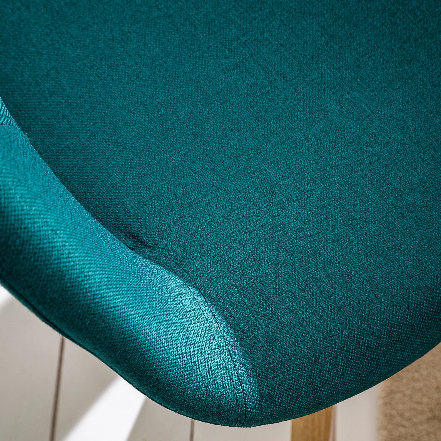 Mørteens Chaise à accoudoirs Buggio - Tissu / Hévéa massif - Tissu Cors: Pétrole - 1 chaise 16 Mørteens Chaise à accoudoirs Buggio - Tissu / Hévéa massif - Tissu Cors: Pétrole - 1 chaise – Image 16