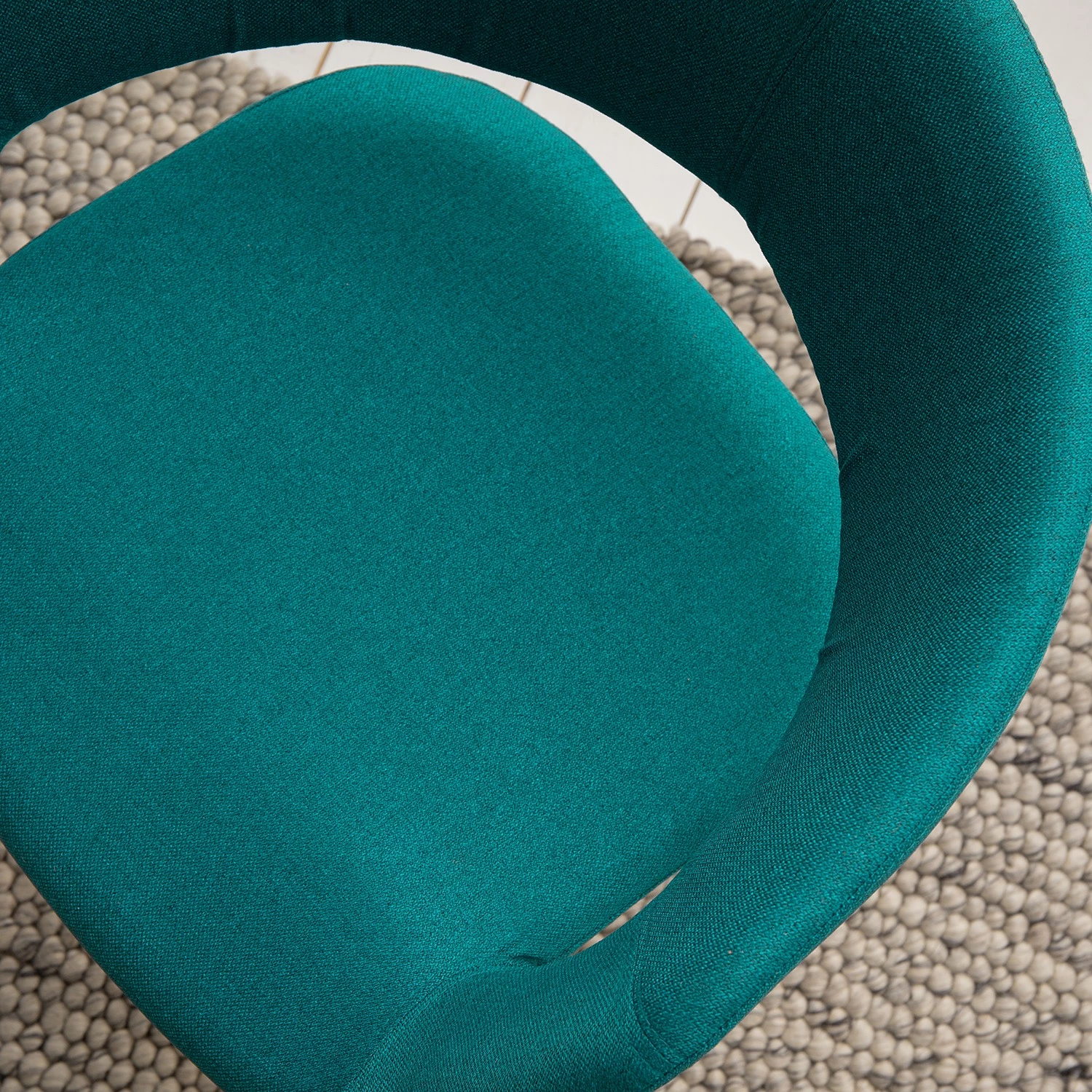 Mørteens Chaise à accoudoirs Buggio - Tissu / Hévéa massif - Tissu Cors: Pétrole - 1 chaise 22 Mørteens Chaise à accoudoirs Buggio - Tissu / Hévéa massif - Tissu Cors: Pétrole - 1 chaise – Image 22