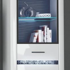 Loftscape Vitrine Charnocks I - Blanc brillant / Noir 7 Loftscape Vitrine Charnocks I - Blanc brillant / Noir -Meubles de salle à manger Soldes Magasin 1000171301 190424 07575300003 GALLERYIMAGES P000000001000171301