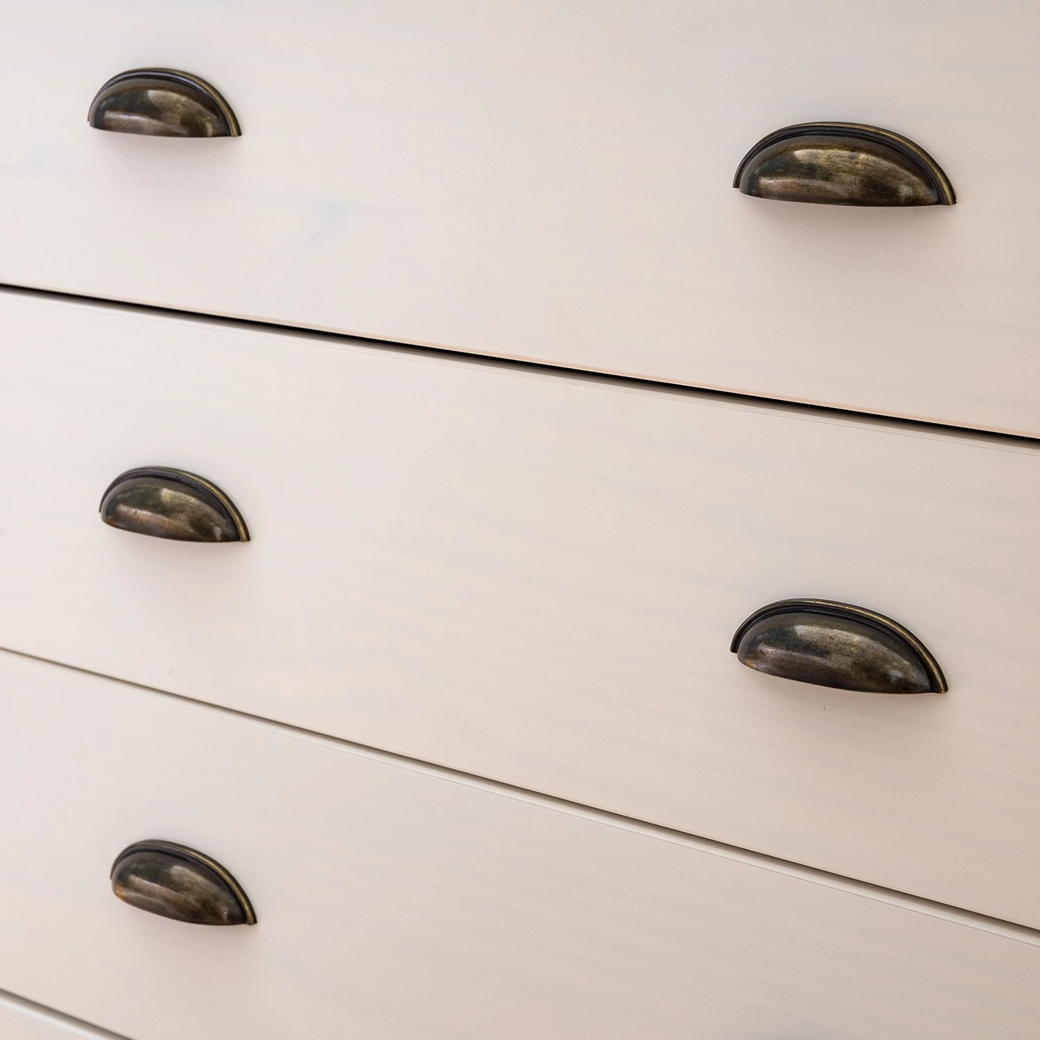 Maison Belfort Commode Rivery II - Pin massif - Blanc 9 Maison Belfort Commode Rivery II - Pin massif - Blanc – Image 9