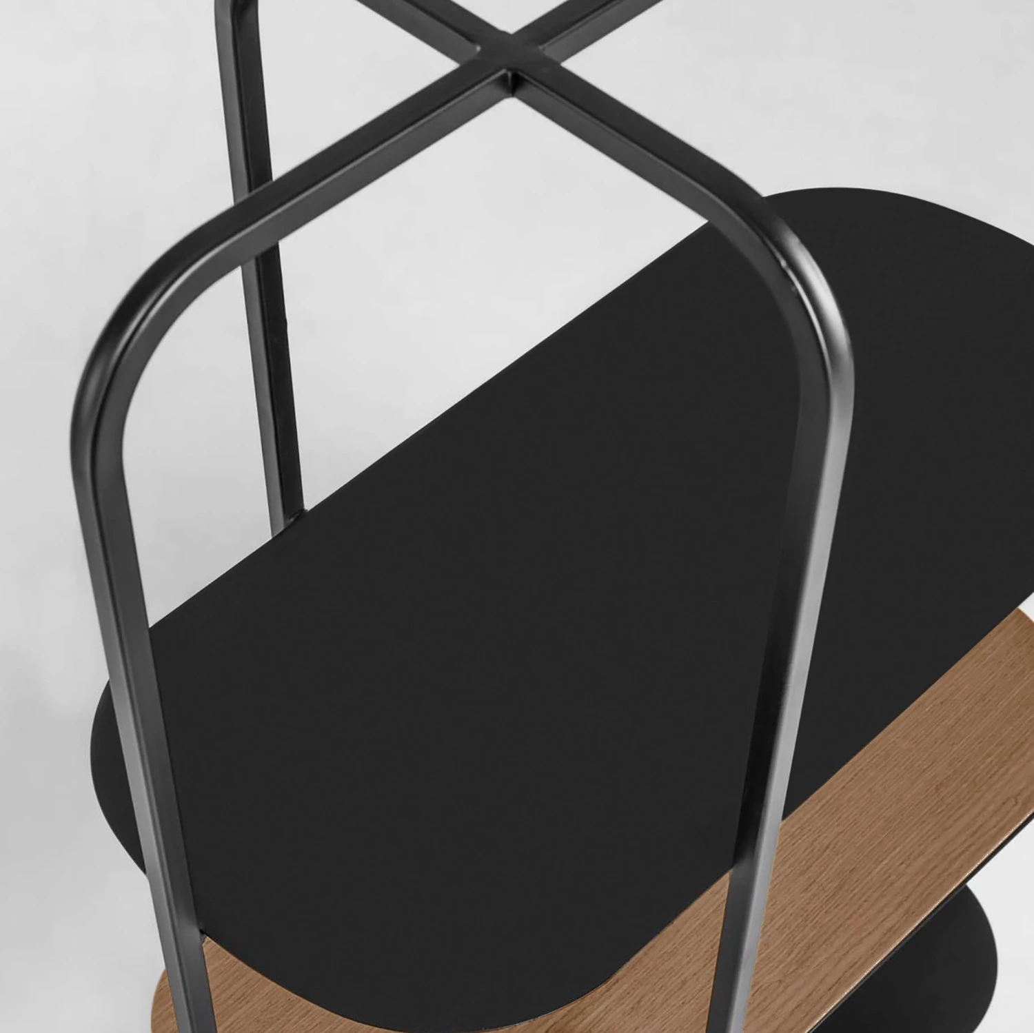 Red Living Étagère Laukaa - Acier / Placage en bois véritable - Noir / Noyer 5 Red Living Étagère Laukaa - Acier / Placage en bois véritable - Noir / Noyer – Image 5