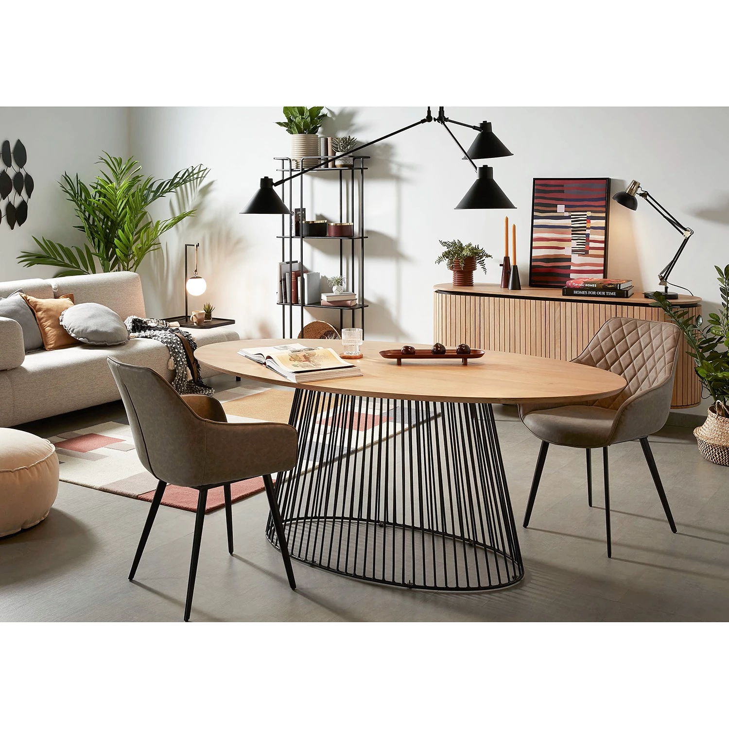 Red Living Chaises à accoudoirs Amira (lot de 2) - Imitation cuir / Acier - Noir - Sable vintage 3 Red Living Chaises à accoudoirs Amira (lot de 2) - Imitation cuir / Acier - Noir - Sable vintage – Image 3