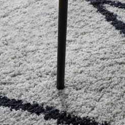 Fredriks Chaises Wines (lot de 2) - Tissu / Fer - Gris clair 28 Fredriks Chaises Wines (lot de 2) - Tissu / Fer - Gris clair -Meubles de salle à manger Soldes Magasin 1000216623 210225 14254600005 DETAILS P000000001000216623