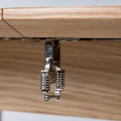 Mørteens Table Hanck - Partiellement en chêne massif - Chêne -Meubles de salle à manger Soldes Magasin 1000218286 210318 08122200027 DETAILS P000000001000218286