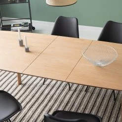 Mørteens Table Hanck - Partiellement en chêne massif - Chêne -Meubles de salle à manger Soldes Magasin 1000218286 210420 14183800017 DETAILS P000000001000218286