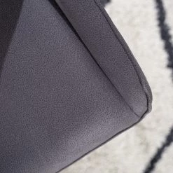 Fredriks Chaises cantilever Nadros (lot de 2) - Microfibre / Métal - Gris vintage / Noir mat -Meubles de salle à manger Soldes Magasin 1000218451 220330 031 DETAILS P000000001000218451