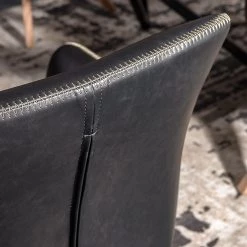 Red Living Chaise à accoudoirs Urbes - Imitation cuir / Fer - Noir / Noir 17 Red Living Chaise à accoudoirs Urbes - Imitation cuir / Fer - Noir / Noir -Meubles de salle à manger Soldes Magasin 1000240179 210115 08050500052 DETAILS P000000001000240179