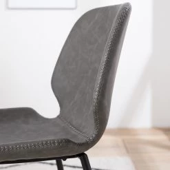 Mørteens Chaises Reallon (lot de 2) - Imitation cuir / Fer - Gris / Noir 18 Mørteens Chaises Reallon (lot de 2) - Imitation cuir / Fer - Gris / Noir -Meubles de salle à manger Soldes Magasin 1000244973 220408 030 DETAILS P000000001000244973
