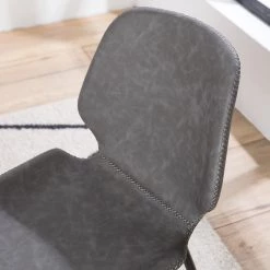 Mørteens Chaises Reallon (lot de 2) - Imitation cuir / Fer - Gris / Noir 19 Mørteens Chaises Reallon (lot de 2) - Imitation cuir / Fer - Gris / Noir -Meubles de salle à manger Soldes Magasin 1000244973 220408 031 DETAILS P000000001000244973