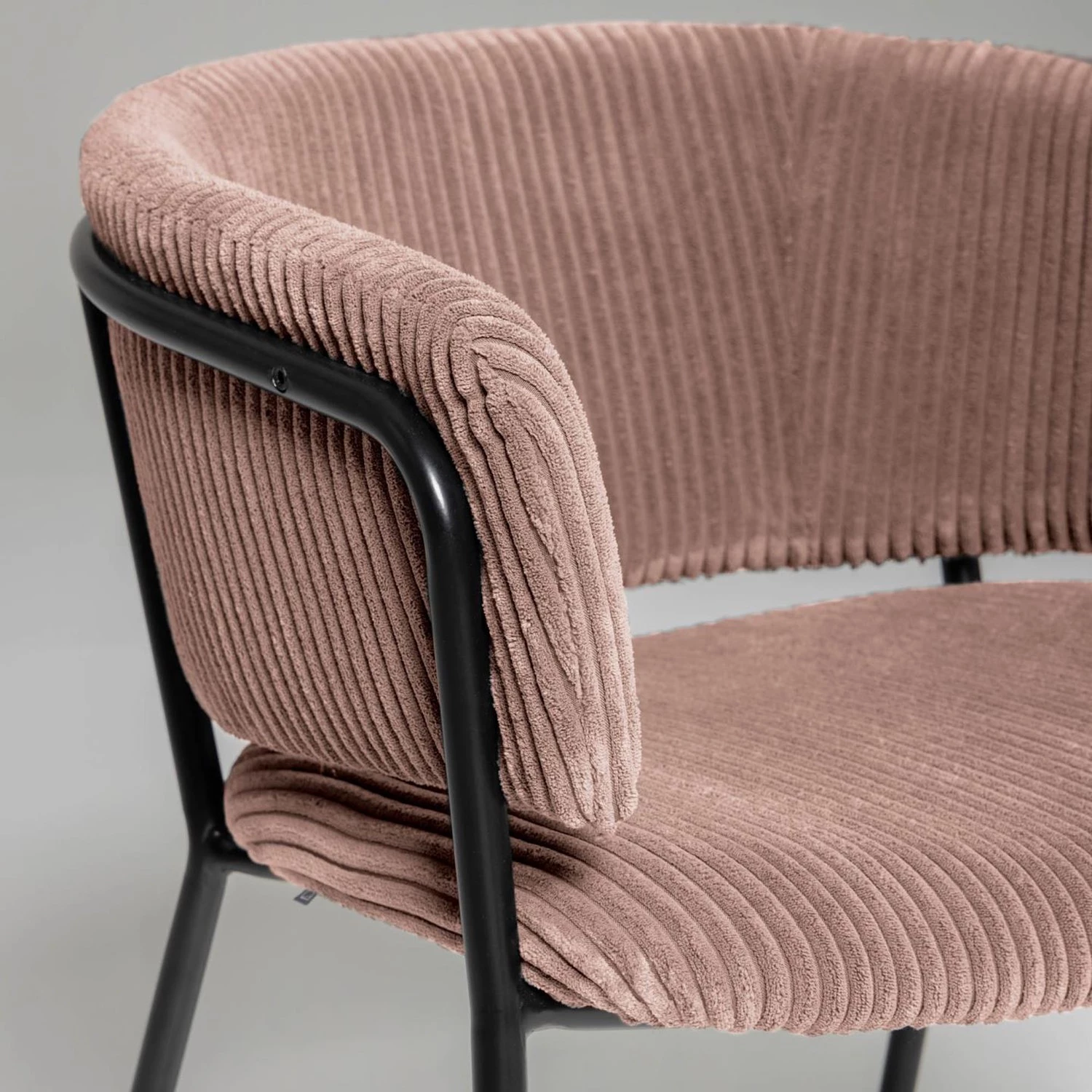 Jack & Alice Chaises accoudoirs Vilhena IV (lot de 2) - Velours côtelé - Rose vieilli 6 Jack & Alice Chaises accoudoirs Vilhena IV (lot de 2) - Velours côtelé - Rose vieilli – Image 6