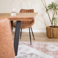 Ars manufacti Table Conna - Acacia - Largeur : 200 cm - Bord suisse 13 Ars manufacti Table Conna - Acacia - Largeur : 200 cm - Bord suisse -Meubles de salle à manger Soldes Magasin 1000276613 220513 030 DETAILS P000000001000276613