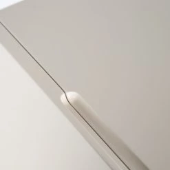 Studio Copenhagen Enfilade Cooby I - Blanc / Chêne 28 Studio Copenhagen Enfilade Cooby I - Blanc / Chêne -Meubles de salle à manger Soldes Magasin 1000276966 220729 080 DETAILS P000000001000276966