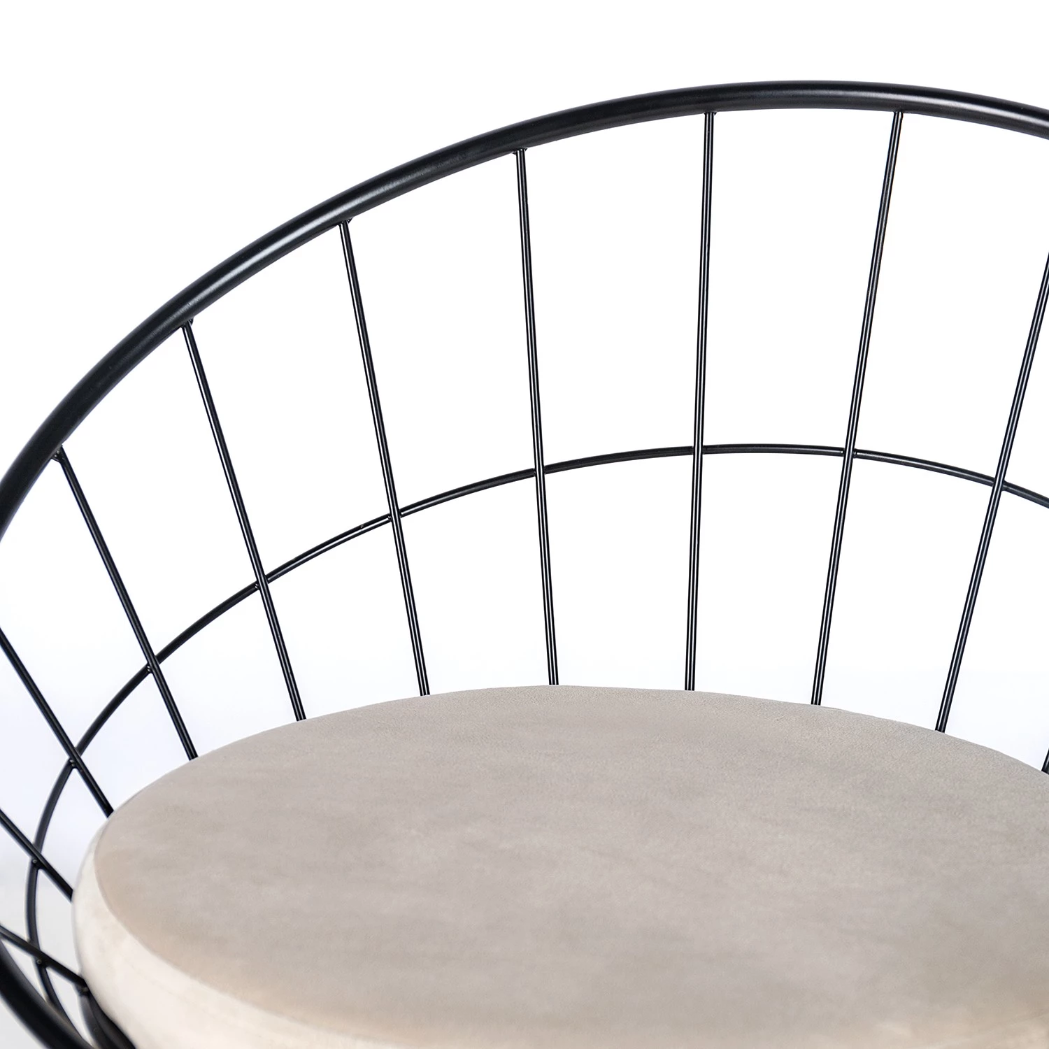 Ars manufacti Chaises Ceza (lot de 2) - Beige / Noir 6 Ars manufacti Chaises Ceza (lot de 2) - Beige / Noir – Image 6