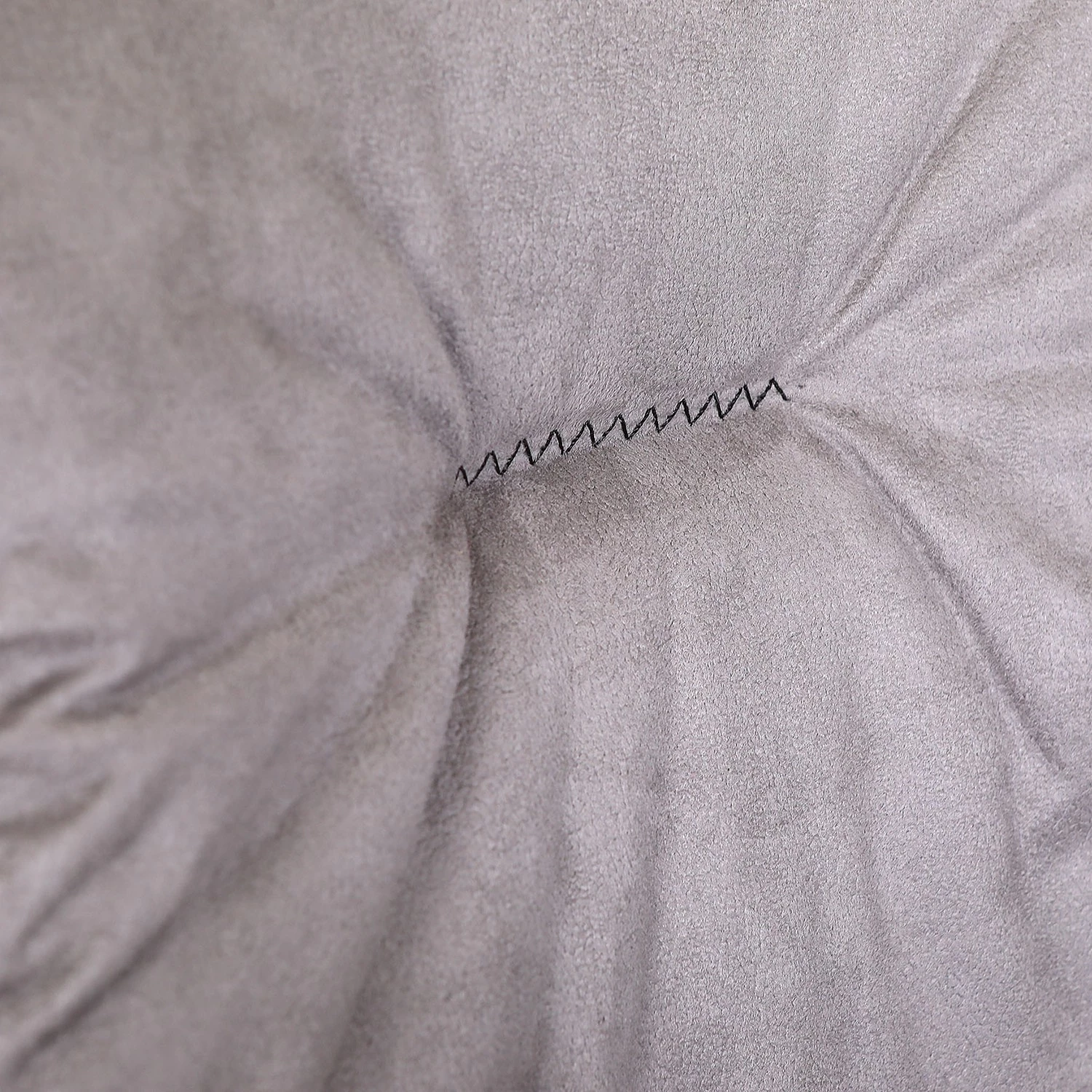 Red Living Chaise capitonnée Wilbur II - Platine 4 Red Living Chaise capitonnée Wilbur II - Platine – Image 4