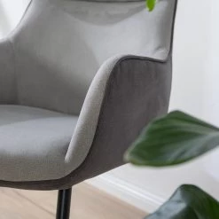 Fredriks Chaise à accoudoirs Altoona - Tissage à plat / Métal - Gris foncé et gris clair / Noir mat -Meubles de salle à manger Soldes Magasin 1000285151 220819 035 DETAILS P000000001000285151