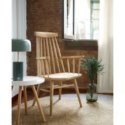 Naturoo Chaises à accoudoirs Tara (lot de 2) - Hévéa -Meubles de salle à manger Soldes Magasin 1000340178 220414 021 MOOD DETAILS P000000001000340178 mood