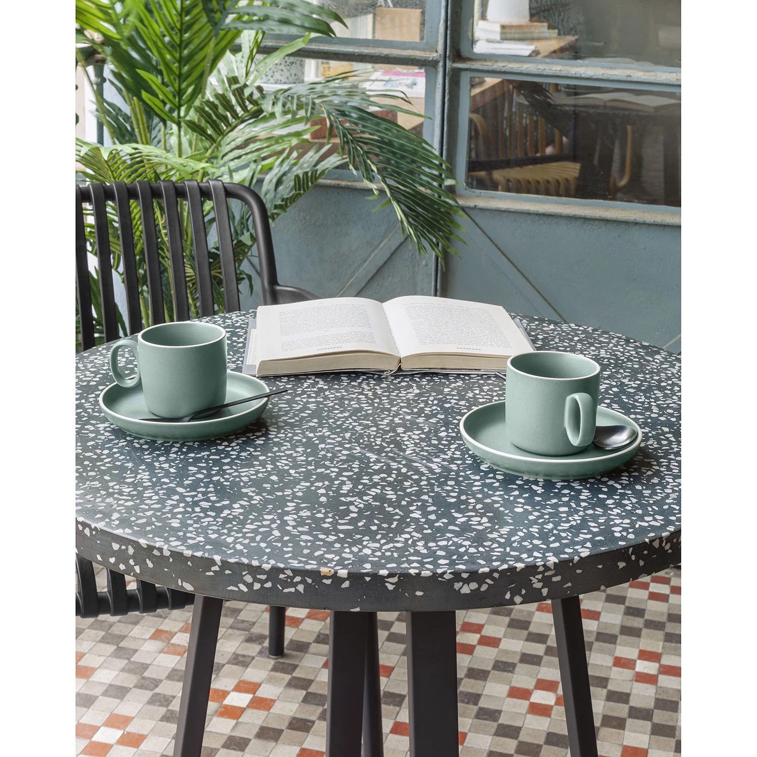 Loftscape Table Viola - Terrazzo / Acier - Terrazzo noir / Noir 3 Loftscape Table Viola - Terrazzo / Acier - Terrazzo noir / Noir – Image 3