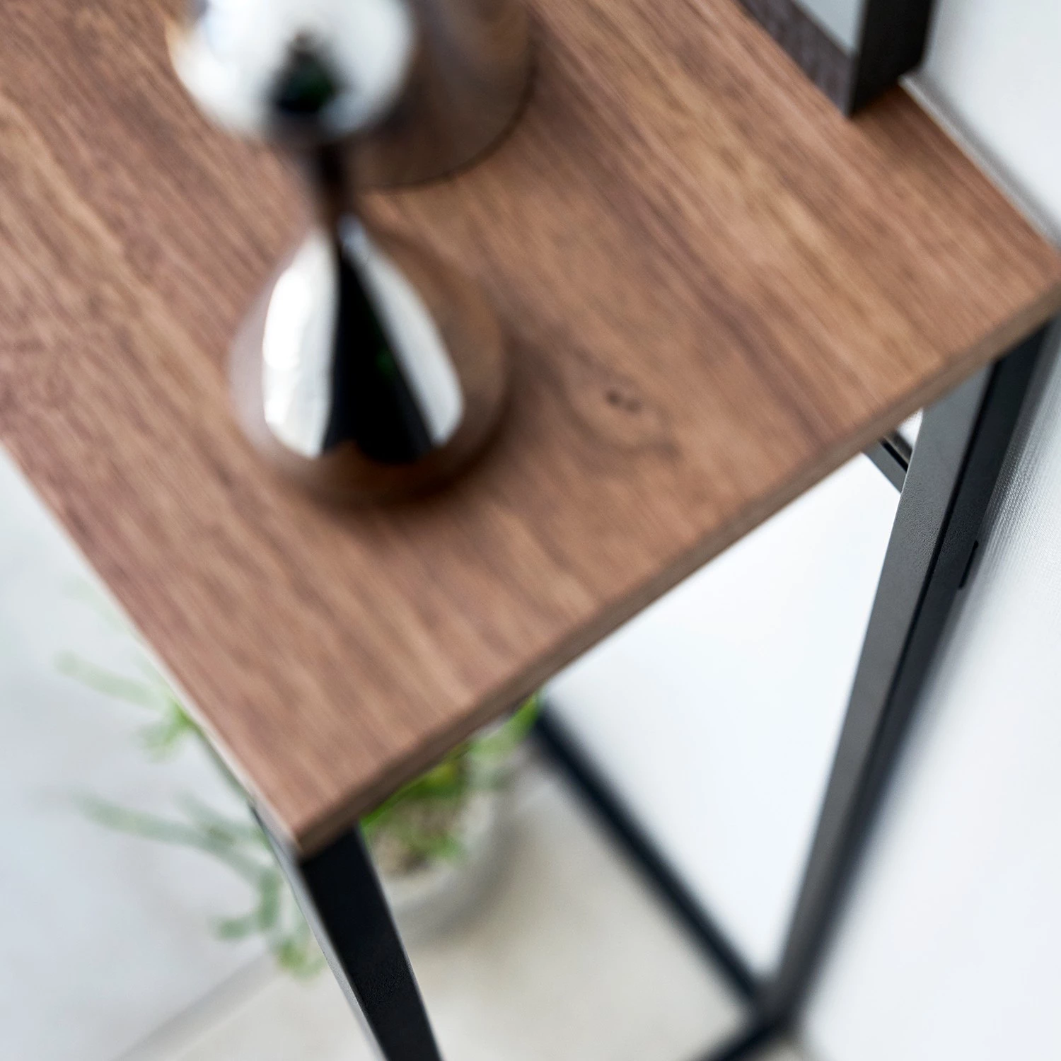 Yamazaki Console Tower - Frêne massif / Métal - Noir 8 Yamazaki Console Tower - Frêne massif / Métal - Noir – Image 8