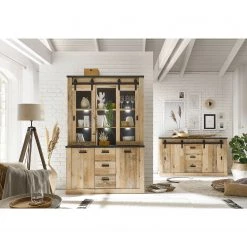 Ridgevalley Vaisselier Shutter II - Imitation chêne 13 Ridgevalley Vaisselier Shutter II - Imitation chêne -Meubles de salle à manger Soldes Magasin 1000348701 220505 022 MOOD DETAILS P000000001000348701 mood