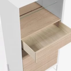 Norrwood Buffet haut Maredale - Partiellement en frêne massif - Frêne / Blanc 13 Norrwood Buffet haut Maredale - Partiellement en frêne massif - Frêne / Blanc -Meubles de salle à manger Soldes Magasin 1000363992 220714 030 DETAILS P000000001000363992