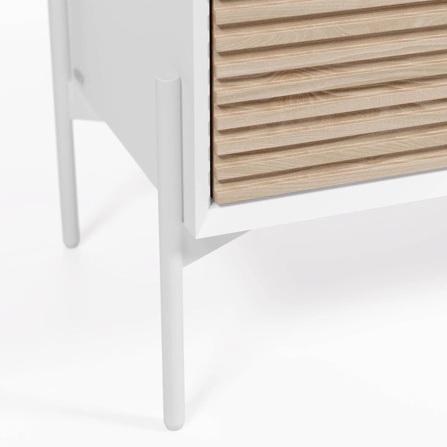 Norrwood Buffet haut Maredale - Partiellement en frêne massif - Frêne / Blanc 7 Norrwood Buffet haut Maredale - Partiellement en frêne massif - Frêne / Blanc – Image 7