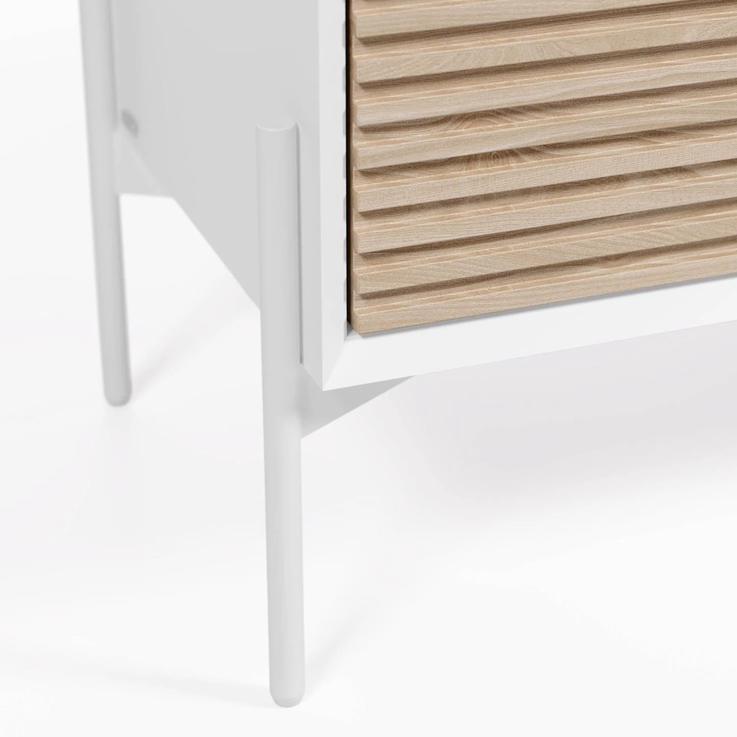 Norrwood Buffet Maredale II - Partiellement en frêne massif - Frêne / Blanc 5 Norrwood Buffet Maredale II - Partiellement en frêne massif - Frêne / Blanc – Image 5