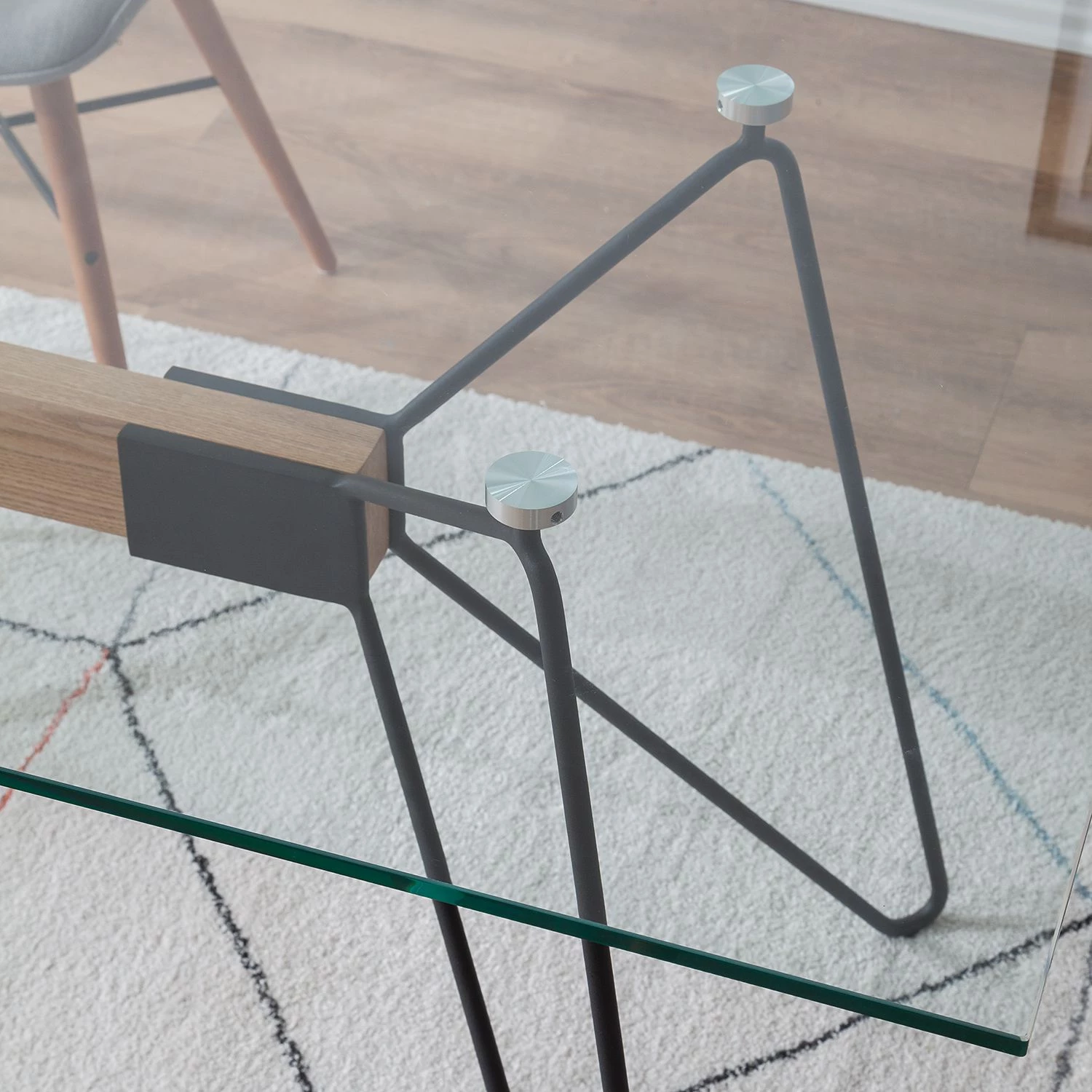 Mørteens Table Anadyr - Verre / Métal - Noir / Frêne 6 Mørteens Table Anadyr - Verre / Métal - Noir / Frêne – Image 6