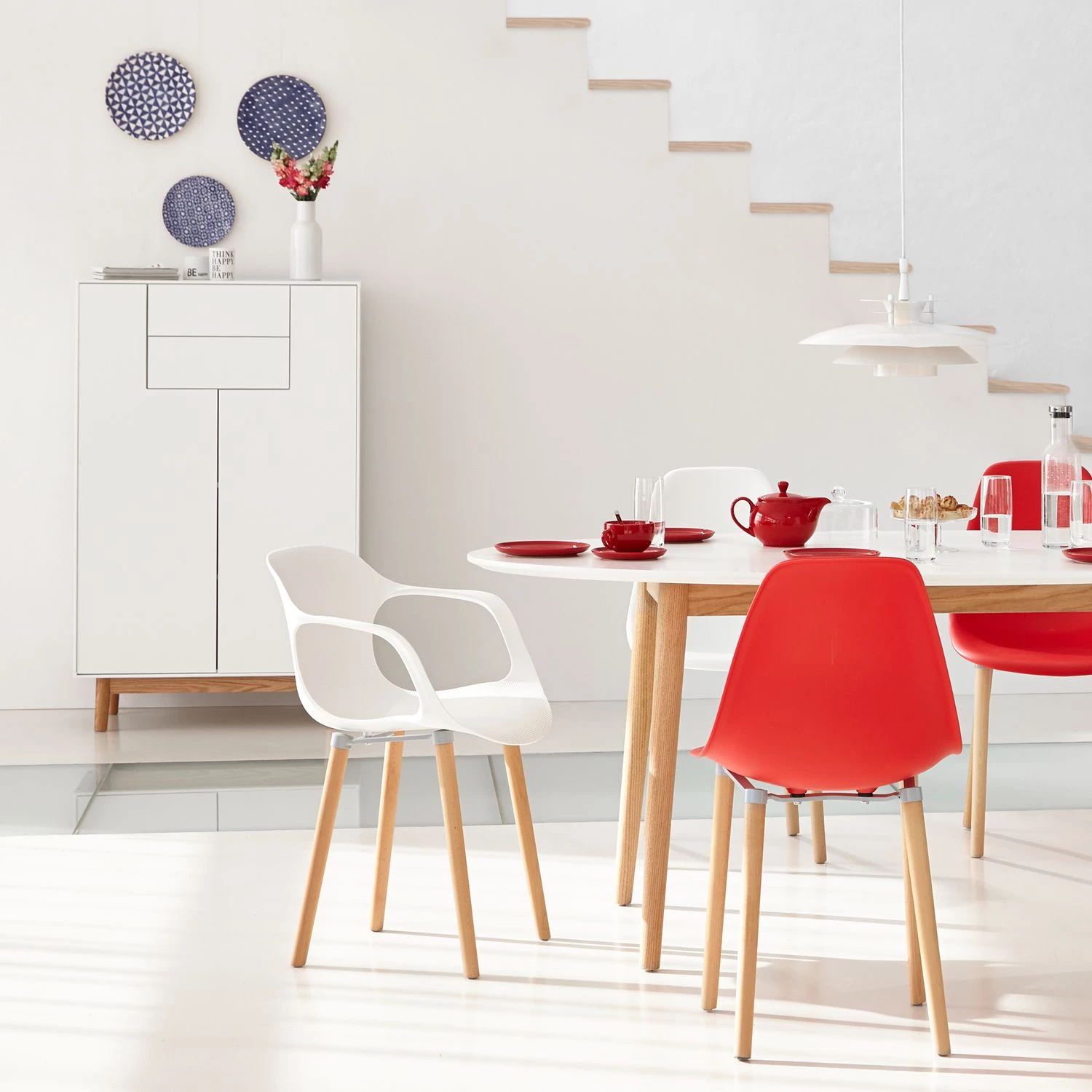 Mørteens Buffet haut Lindholm I - Partiellement en chêne massif - Blanc 3 Mørteens Buffet haut Lindholm I - Partiellement en chêne massif - Blanc – Image 3