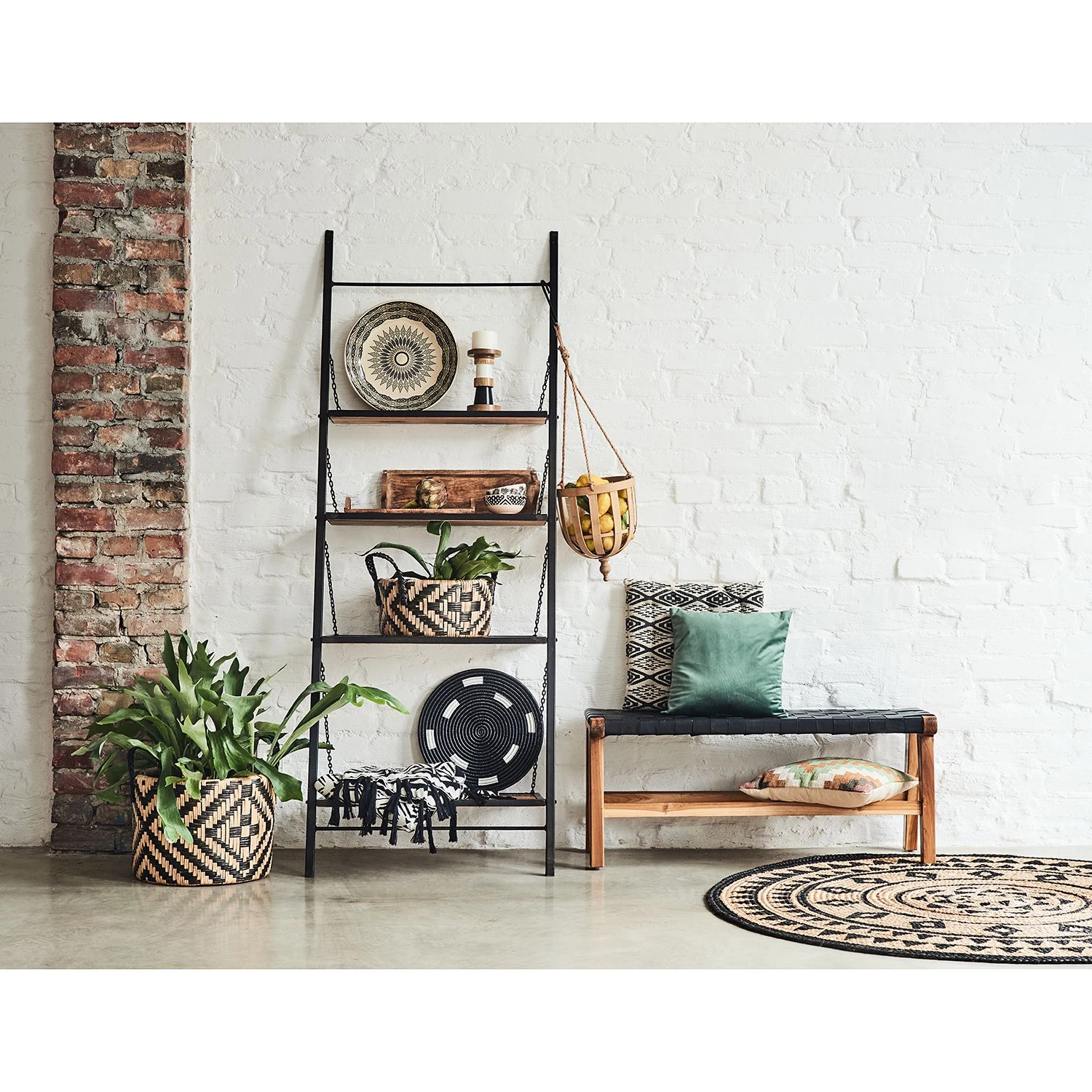 Eva Padberg Collection Banquette Bourbourg - Noir / Teck 4 Eva Padberg Collection Banquette Bourbourg - Noir / Teck – Image 4